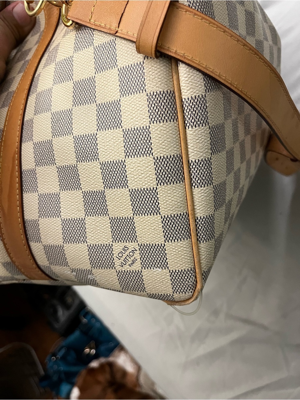 Louis Vuitton Damier Azur Canvas Duffel in Cream and Tan - Picture 4 of 7
